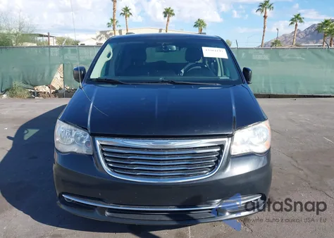 2016 Chrysler Town & Country Touring from USA, damaged, VIN 2C4RC1BGXGR231146